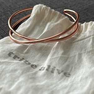 Tribe Alive Rose Gold-Colored Criss Cross Cuff